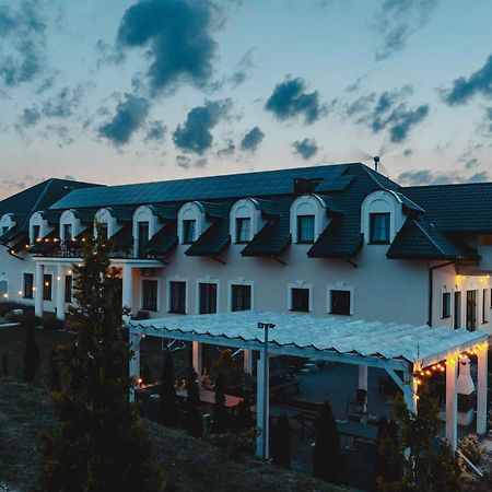 Hotel Zlotogorski Koscielec Bagian luar foto