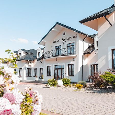 Hotel Zlotogorski Koscielec Bagian luar foto