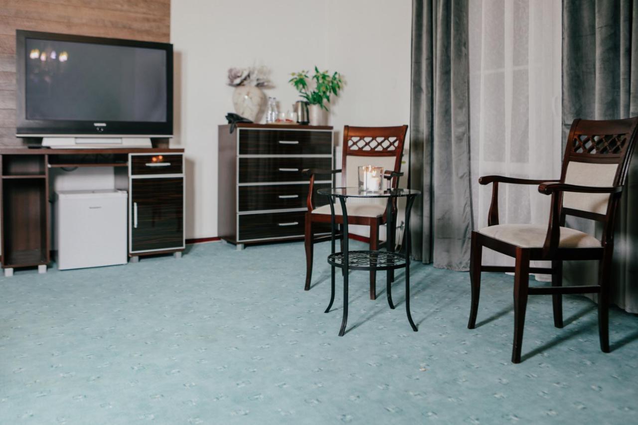 Hotel Zlotogorski Koscielec Bagian luar foto