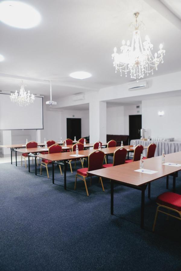 Hotel Zlotogorski Koscielec Bagian luar foto
