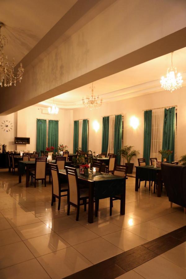Hotel Zlotogorski Koscielec Bagian luar foto